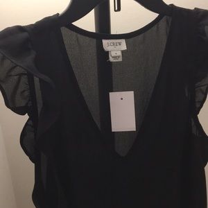 Sleeveless ruffle top